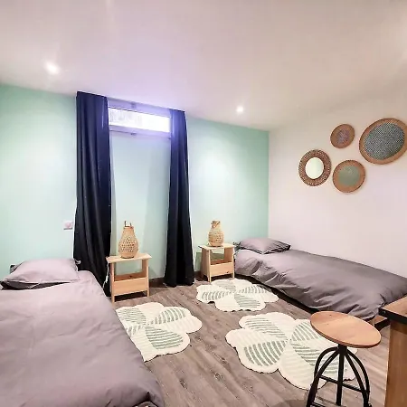 Appartamento De 3 Chambres A Raphael A 200 M De La Plage Avec Jardin Clos Et Wifi
